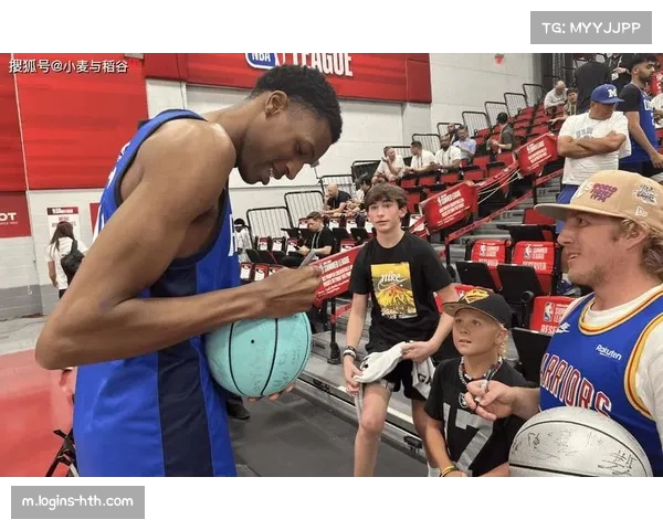 独行侠内线防守提升 场均5.6盖帽展现护框能力